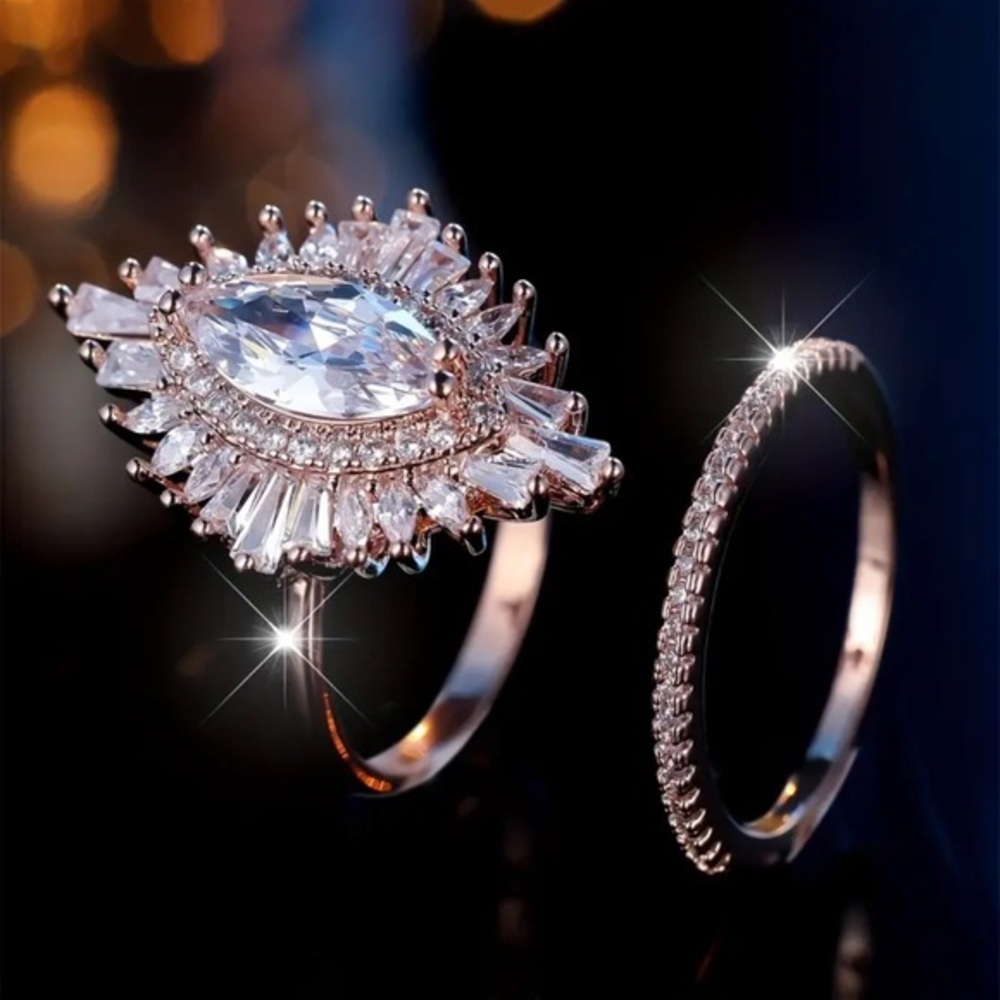 Oval Halo CZ Bridal Engagement Ring Set 18K Gold Finish Size 6 NWT